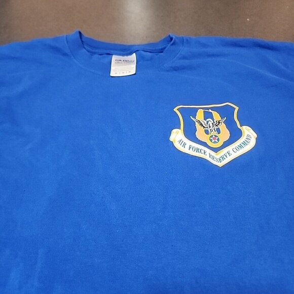 Air Force Reserve Command Adult Medium Gildan Blue short sleeve T-shirt - Picture 1 of 6